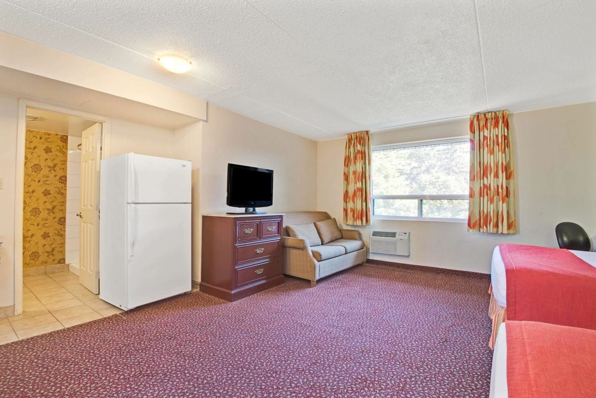 Knights Inn Toronto Scarborough ภายนอก รูปภาพ